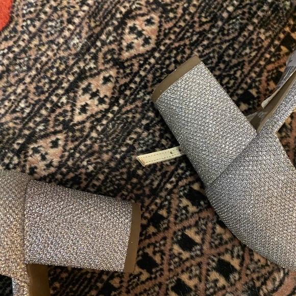 Anne Klein sequin heels - Picture 7 of 7